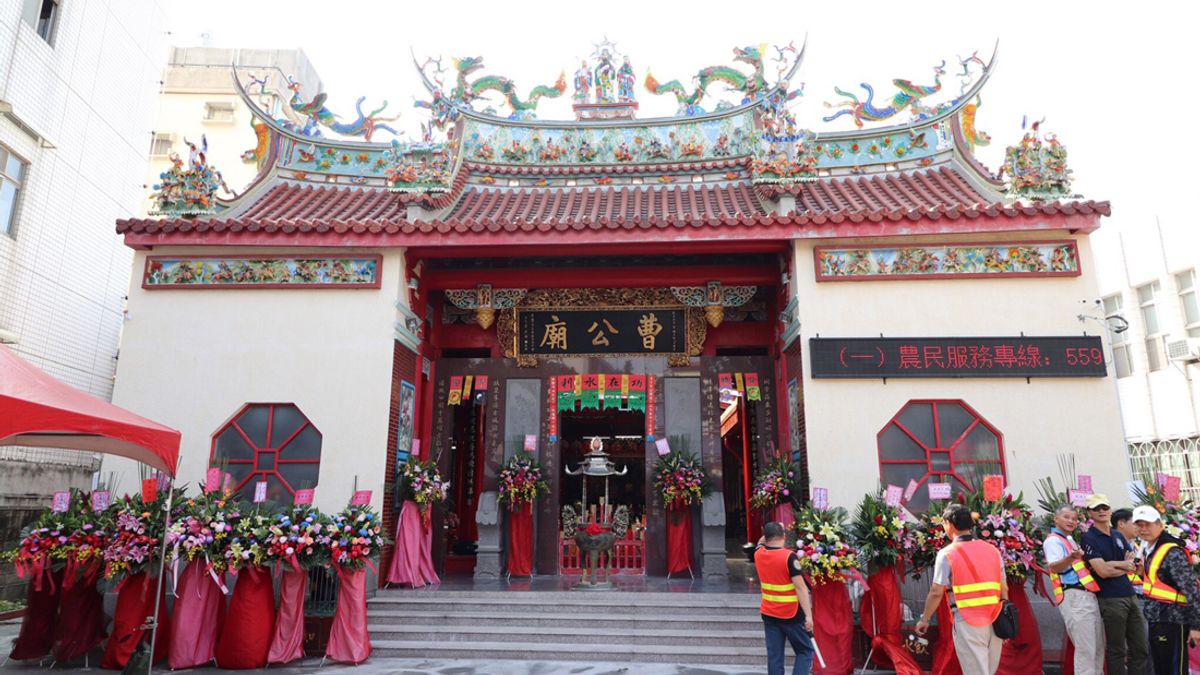 清道光年間的鳳山縣知縣曹謹,在任內留下了包含興建曹公圳等政績,鳳山縣民遂於鳳儀書院東側建祠,現稱為曹公廟。(圖/高雄農田水利會提供) 清道光年間的鳳山縣知縣曹謹,在任內留下了包含興建曹公圳等政績,鳳山縣民遂於鳳儀書院東側建祠,現稱為曹公廟。(圖/高雄農田水利會提供)