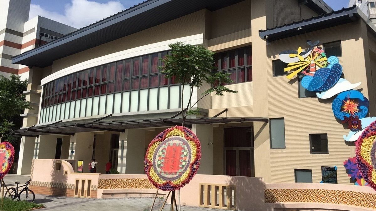 松竹國小新建禮堂啟用 畢業生送別笑開懷 松竹國小新建禮堂啟用 畢業生送別笑開懷