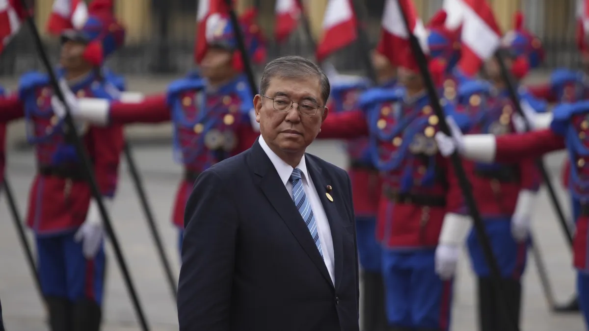 丟出手上美國國債可為談判籌碼,日方說不能為達成協議犧牲日本利益,日本似乎對美國的「順從」降低。圖為日本首相石破茂。(資料照片,美聯社)