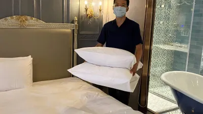 黎先生透過竹北就業中心轉行投入旅宿業,穩定工作。(圖/勞動力發展署桃竹苗分署提供)