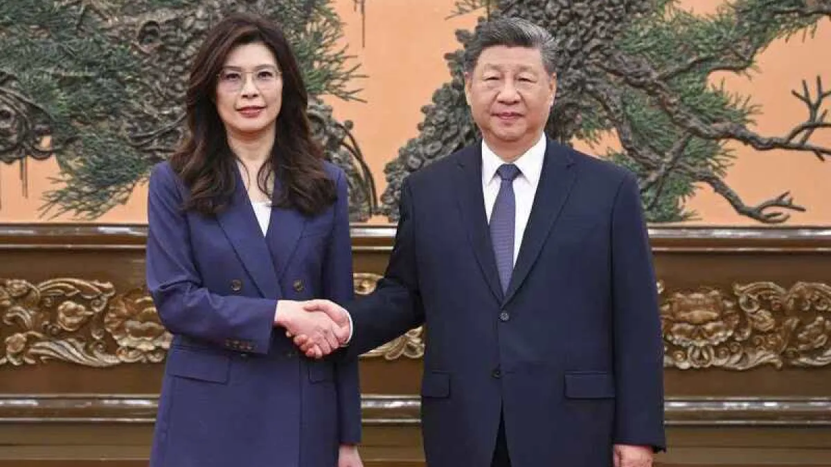 2026年國民黨主席鄭麗文(左)與中國國家主席習近平(右)會面後,雙方簽署10項協議,意在深化兩岸各領域交流。(資料照,中央社)