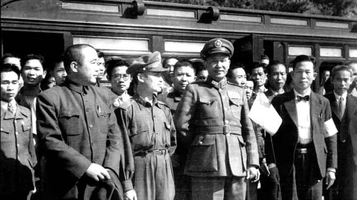 屠殺人民的獨裁者蔣介石依舊受到特定政黨的保護與膜拜(圖/wikimedia)