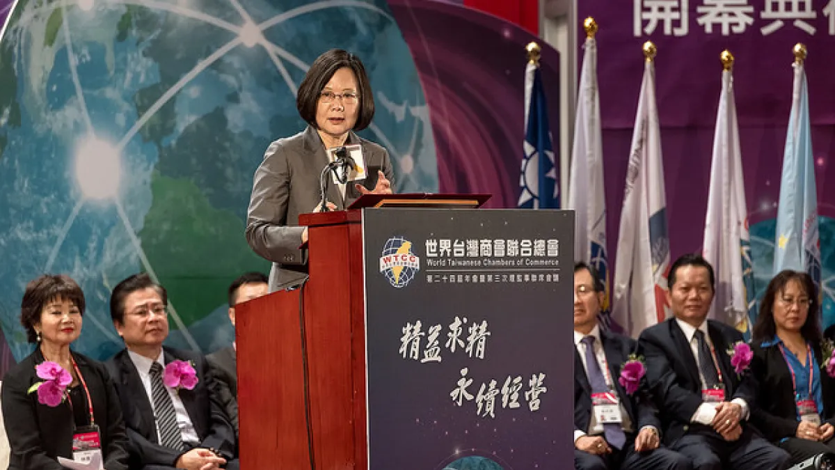 根據數據顯示,人力資本世界排名第五,但作者認為,「在蔡總統主政之下,世界排名第五並未帶來等值的國家前途與人民福祉。」(資料照, 總統府)