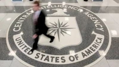 弗吉尼亞州蘭利鎮美國中央情報局(CIA)總部大樓大堂之CIA標誌(資料圖片)