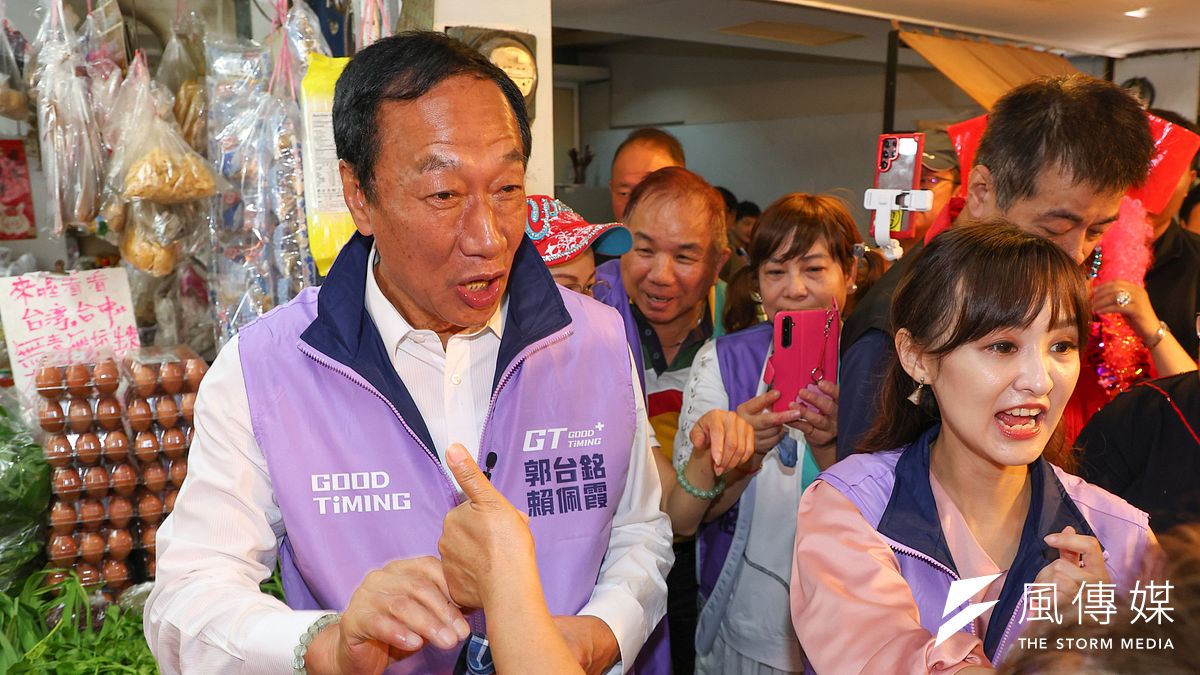 鴻海創辦人郭台銘近日走訪多地,積極拚總統參選連署。(資料照,顏麟宇攝) 鴻海創辦人郭台銘近日走訪多地,積極拚總統參選連署。(資料照,顏麟宇攝)