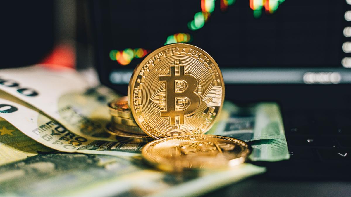 專法2027年首季上路!虛擬資產託管成銀行新藍海,專家揭秘防禦外匯本業的「台灣模式」