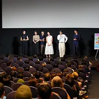 『メイメイ』完成披露上映後、主演の王渝萱さん・王渝屏さんらが登壇。(写真/一般社団法人PFF映画祭事務局提供) 『メイメイ』完成披露上映後、主演の王渝萱さん・王渝屏さんらが登壇。(写真/一般社団法人PFF映画祭事務局提供)