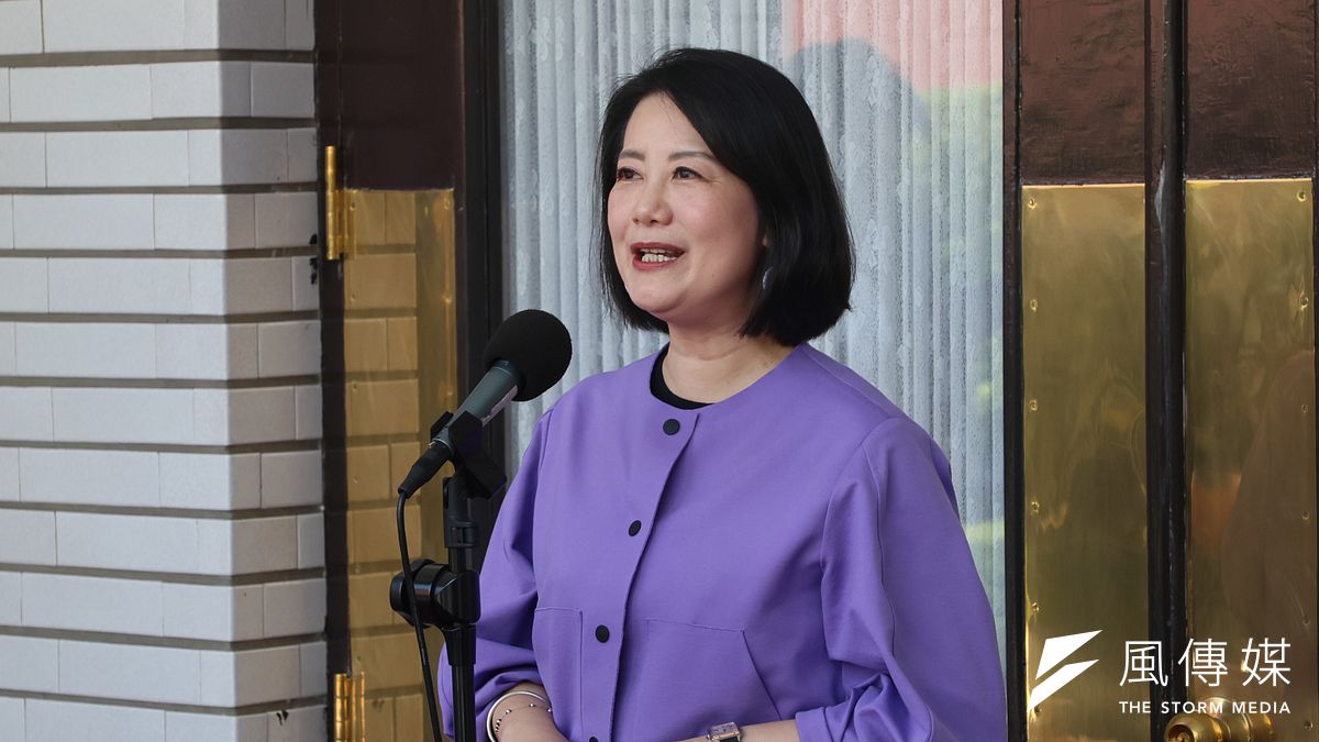 民進黨立委吳思瑤批評國民黨擬提案修法恢復公投綁大選,是「聽不到民意」。(柯承惠攝) 民進黨立委吳思瑤批評國民黨擬提案修法恢復公投綁大選,是「聽不到民意」。(柯承惠攝)