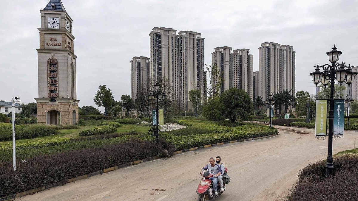 中國房市崩潰的情況尚未結束,預計最快要到明年才能看到房價穩定。(示意圖/華爾街日報) 中國房市崩潰的情況尚未結束,預計最快要到明年才能看到房價穩定。(示意圖/華爾街日報)