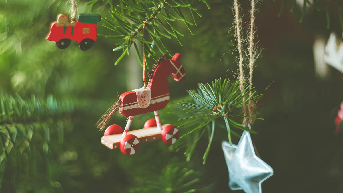 中國多間學校「全面禁止學生慶祝耶誕節」(示意圖/取自unsplash) 中國多間學校「全面禁止學生慶祝耶誕節」(示意圖/取自unsplash)