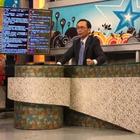 吳子嘉曝徐欣瑩與黃國昌的LINE對話認為,當時兩黨仍在協調,且協調權責在政黨中央。(圖/翻攝自 「董事長開講」臉書) 吳子嘉曝徐欣瑩與黃國昌的LINE對話認為,當時兩黨仍在協調,且協調權責在政黨中央。(圖/翻攝自 「董事長開講」臉書)