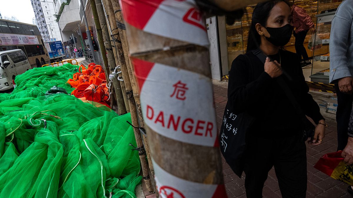 國際看門道》拆解宏福苑維修時間線,香港的圍標現象是如何形成的?