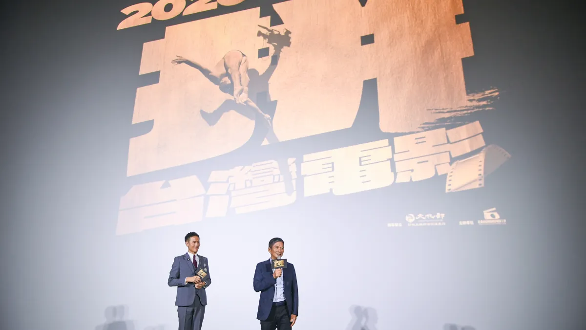 20200714-「台灣電影起飛大聯盟」14日舉辦成立記者會,文化部長李永得(右)出席並致詞。(台灣電影起飛大聯盟提供)