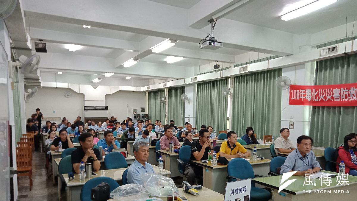 港區業者安全衛生宣導講座。(圖/徐炳文攝) 港區業者安全衛生宣導講座。(圖/徐炳文攝)