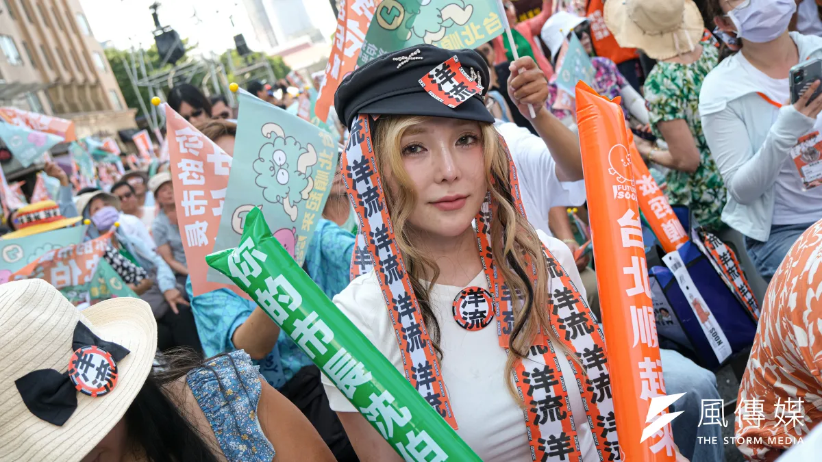 沈伯洋競選總部成立大會,圖為現場「洋流」支持者。(劉偉宏攝)