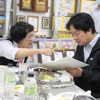 2026選戰將近,國民黨籍彰化縣長王惠美(見圖)與黨主席鄭麗文、黨提名人魏平政明顯保持距離,卻多次同台總統賴清德,讓國民黨基層炸鍋。(圖/彰化縣政府提供) 2026選戰將近,國民黨籍彰化縣長王惠美(見圖)與黨主席鄭麗文、黨提名人魏平政明顯保持距離,卻多次同台總統賴清德,讓國民黨基層炸鍋。(圖/彰化縣政府提供)