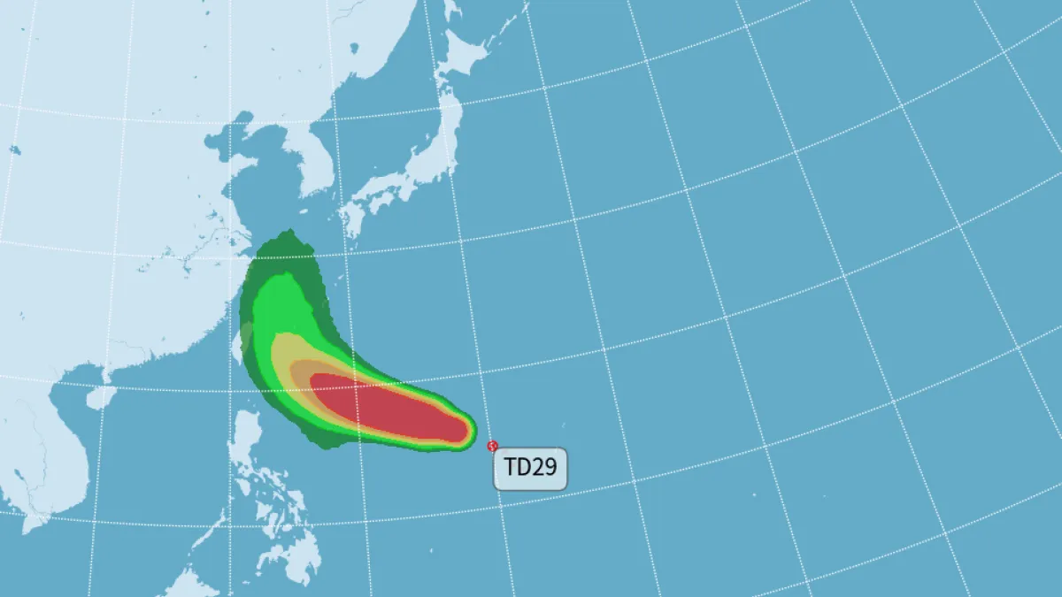 熱帶低壓TD29最快今日升級為颱風舒力基,各國模式在周一、周二(28 日與 29 日)出現分歧,部分預測北轉,部分則預測較往西靠近台灣。(圖/氣象署)