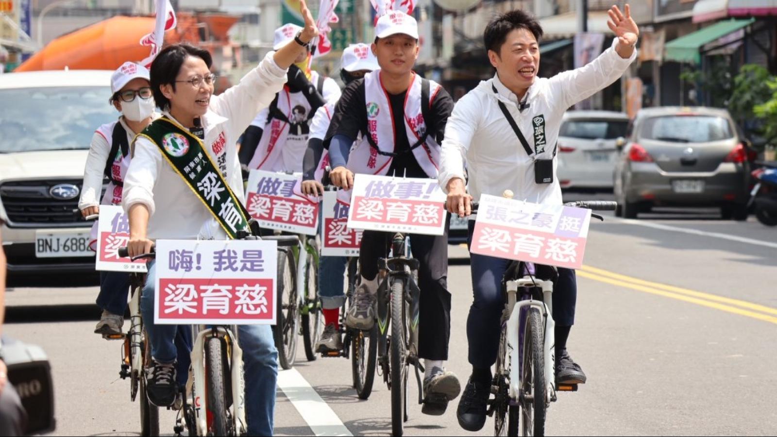台灣頭騎到台灣尾!梁育慈邀張之豪單車掃街串聯南北新世代