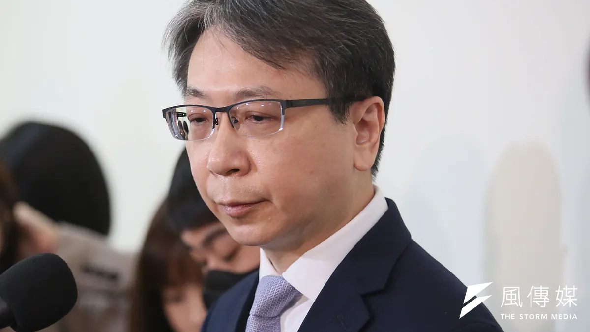 新任國安局長蔡明彥22日至立院備詢,出身學界的他讓很多人不解,為何總統蔡英文會派過去幾乎沒有相關經驗的蔡掌舵國安局?(柯承惠攝) 新任國安局長蔡明彥22日至立院備詢,出身學界的他讓很多人不解,為何總統蔡英文會派過去幾乎沒有相關經驗的蔡掌舵國安局?(柯承惠攝)