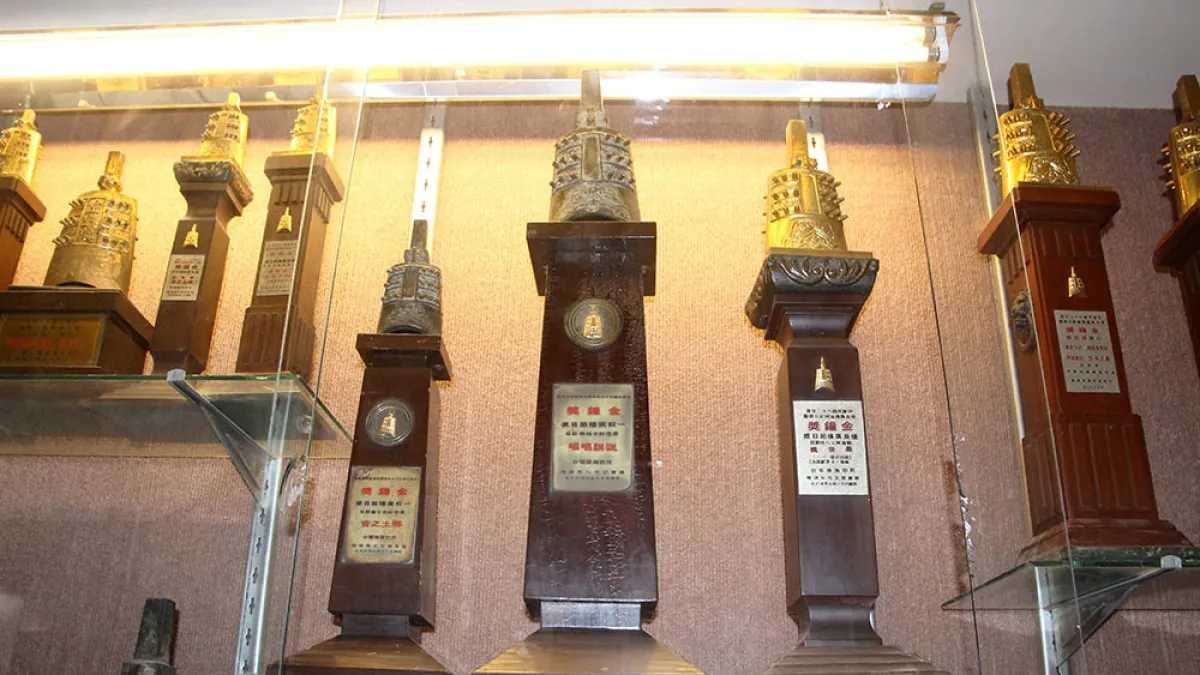 大多數人對獎項之類的態度,應該是希望「權威」和「多數」幫我我想說的話、頒獎給我喜歡的人,不如我意則吐槽。(前衛出版提供)