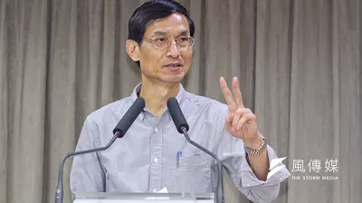 林萬億日前強調,新政府宣示要在1年內完成年金改革3階段,若未完成他就下台。(曾原信攝)