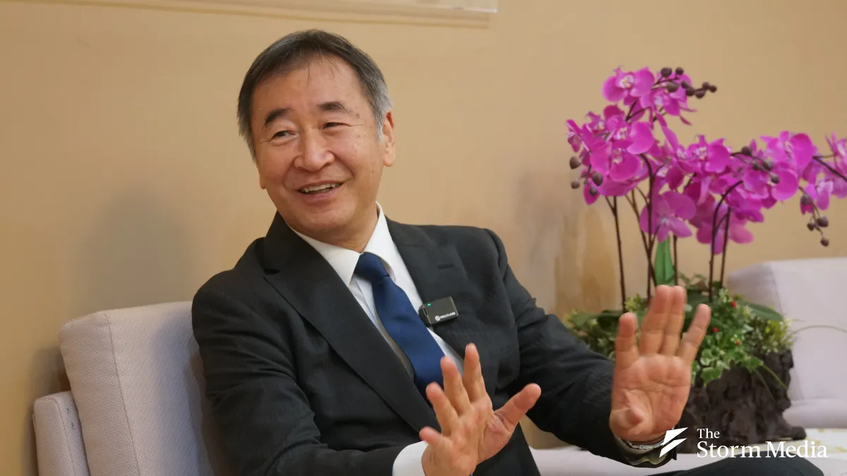 Nobel Prize in Physics laureate Takaaki Kajita speaks exclusively with 風傳媒. (Photo by Tsai Chin-chieh)