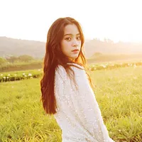 最近、芸能人欧陽娜娜に関するビデオがインターネット上で拡散。内容は、彼女が中国大陸の宣伝言論に協力したため、台湾政府によって国籍が取消され、終身入国禁止となったというものだった。(資料写真/欧陽娜娜フェイスブックより) 最近、芸能人欧陽娜娜に関するビデオがインターネット上で拡散。内容は、彼女が中国大陸の宣伝言論に協力したため、台湾政府によって国籍が取消され、終身入国禁止となったというものだった。(資料写真/欧陽娜娜フェイスブックより)