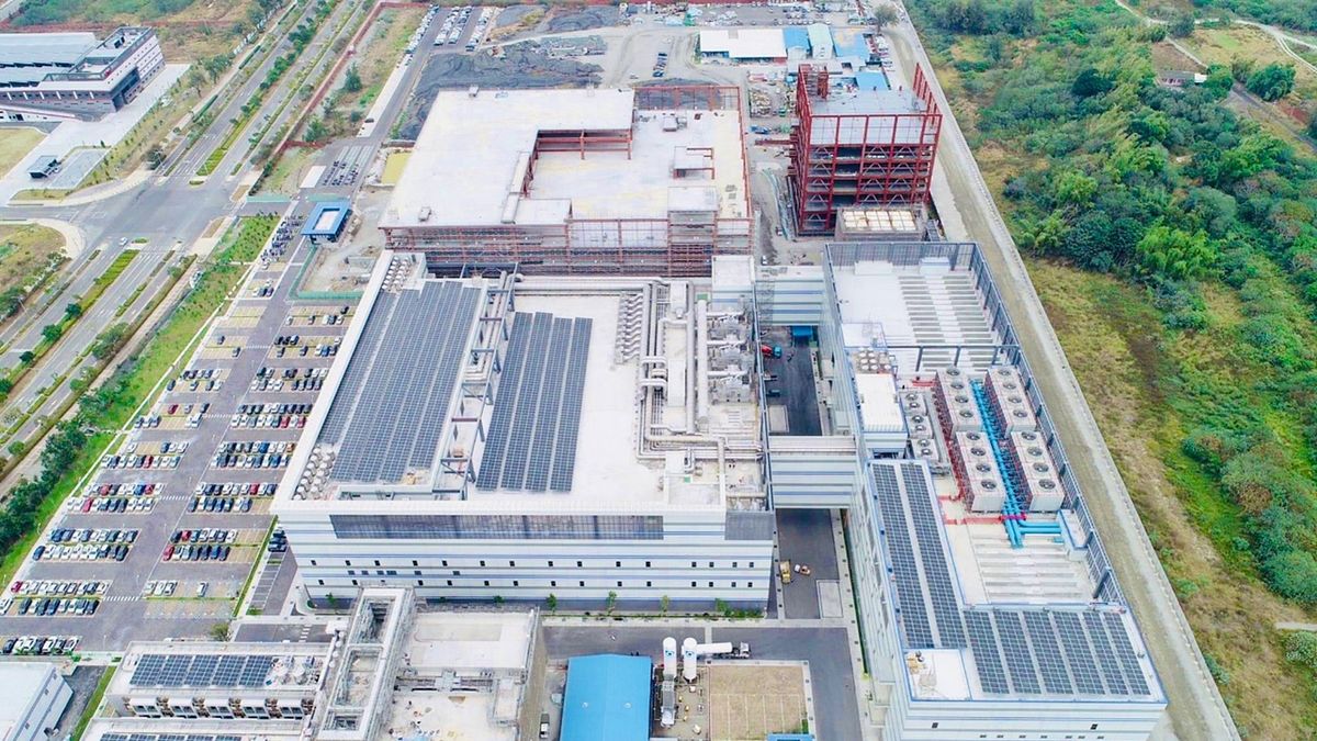 矽品精密二林廠一期完工照 矽品精密二林廠一期完工照