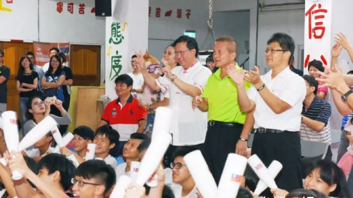 為奧運選手集氣 鄭文燦陪同莊佳佳家人觀賽