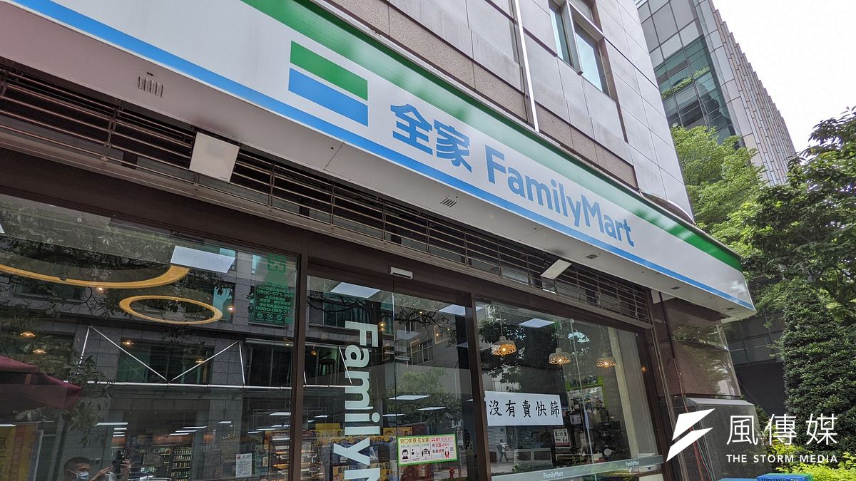 超商的食物通常將熱量標示得相當清楚,對於想控制熱量的人來說十分方便。(資料照/洪煜勛攝) 超商的食物通常將熱量標示得相當清楚,對於想控制熱量的人來說十分方便。(資料照/洪煜勛攝)