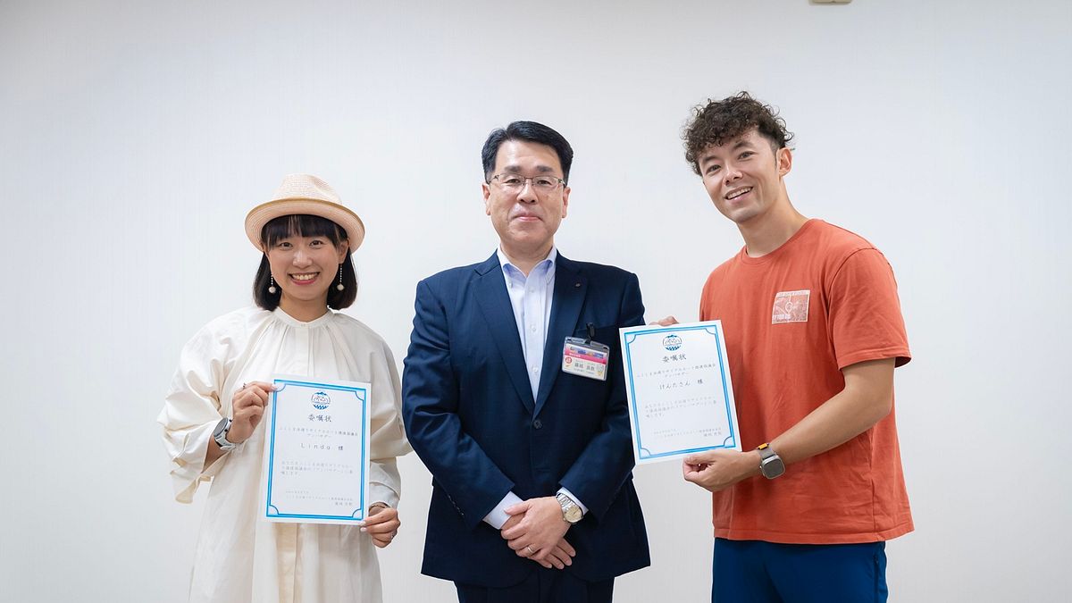 臺灣第一位女性單車 YouTuber「Linda 愛打卡打掐」與日本人氣單車型男 YouTuber「KENTA San (けんたさん)」共同受邀擔任「福島濱通自行車道大使」。圖/業者提供 臺灣第一位女性單車 YouTuber「Linda 愛打卡打掐」與日本人氣單車型男 YouTuber「KENTA San (けんたさん)」共同受邀擔任「福島濱通自行車道大使」。圖/業者提供