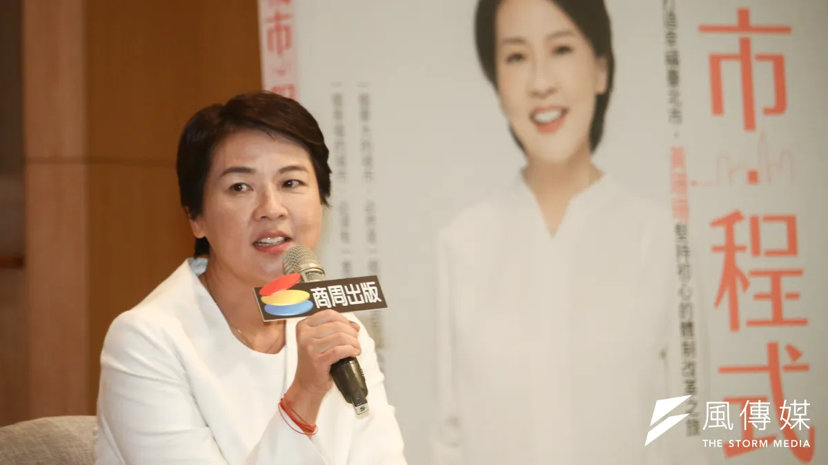 無黨籍台北市長參選人黃珊珊的支持度幾乎百打不動,問題就在藍綠兩大黨都太爛了。(蔡親傑攝)