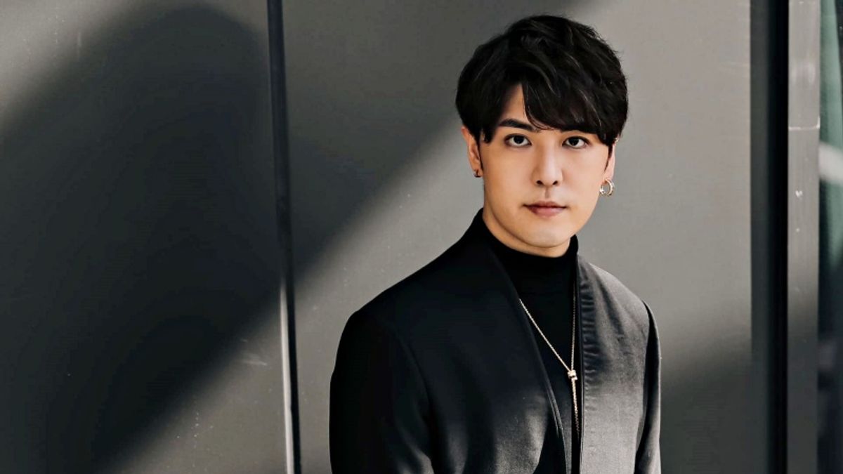 「志祺七七」遭王鴻薇點名每年都接政府標案,被民進黨扶植為親綠網紅。(圖/翻攝自FB/張志祺) 「志祺七七」遭王鴻薇點名每年都接政府標案,被民進黨扶植為親綠網紅。(圖/翻攝自FB/張志祺)