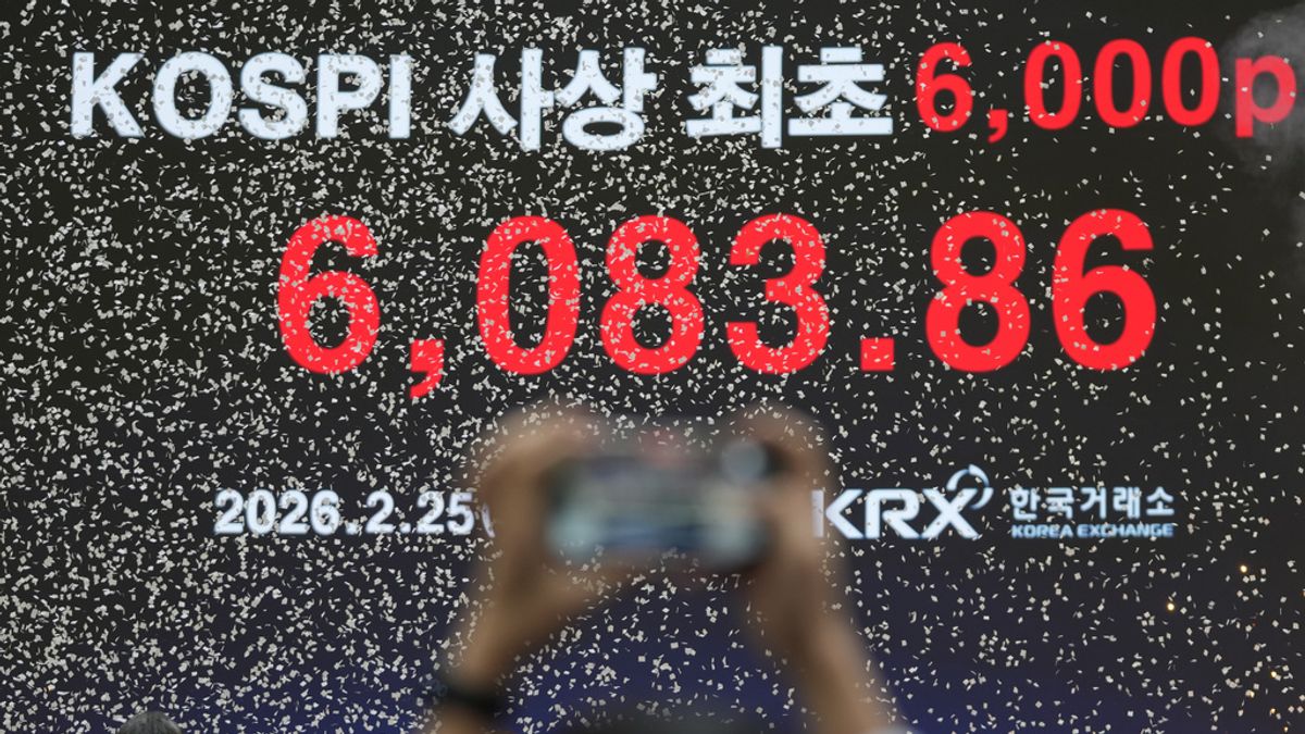 半導體與AI讓南韓股市狂飆創新高!首爾卻陷「K型經濟」隱憂,傳產零售連年衰退