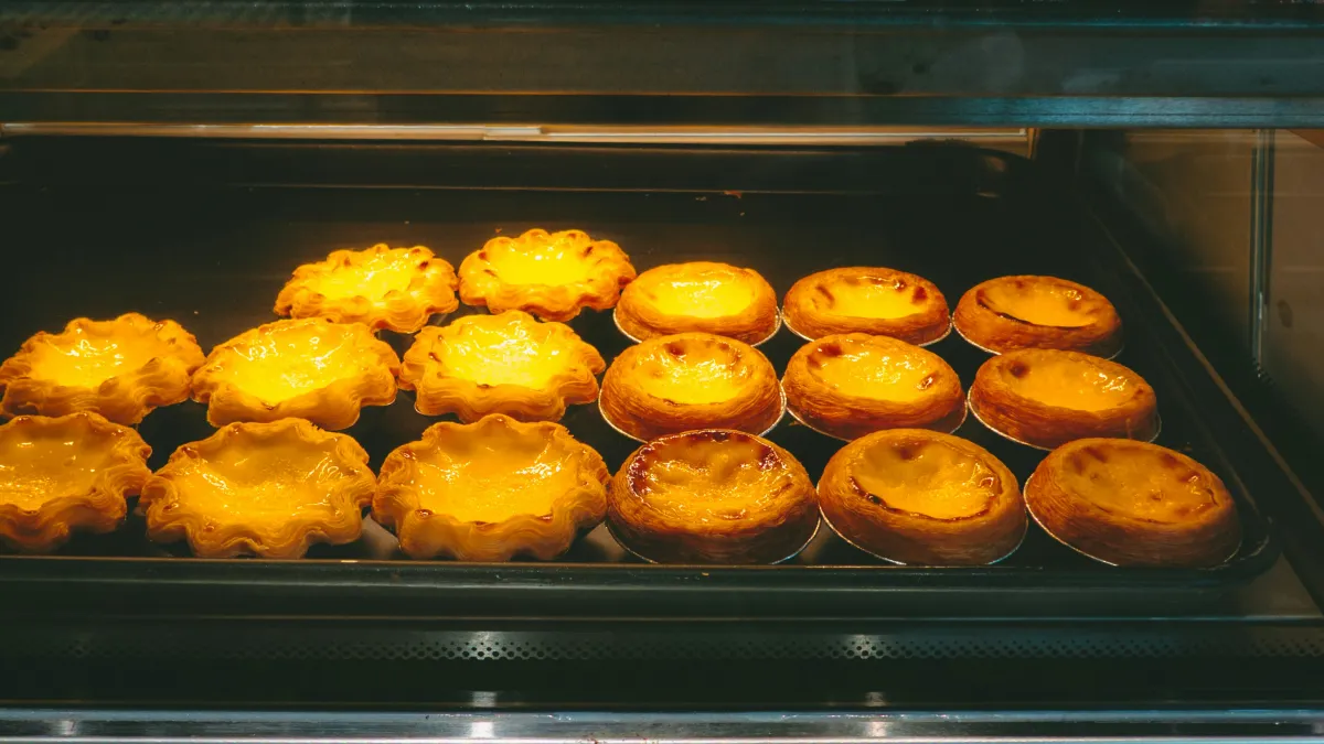Hong Kong, a short trip from Taiwan with an abundance of dining options, is a popular destination for quick two-night getaways. (Photo / Unsplash)
