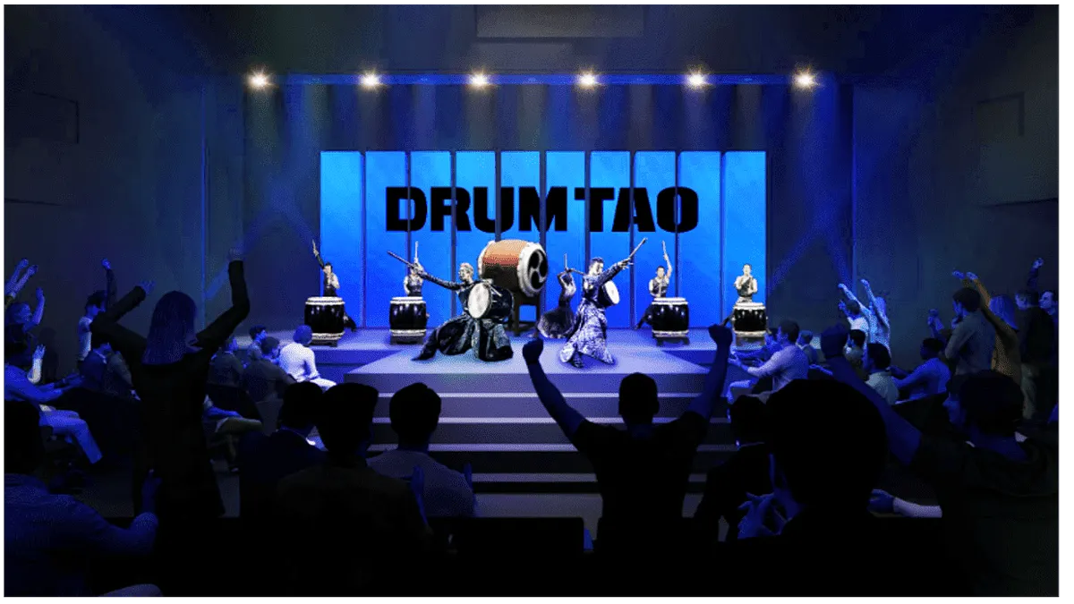 和太鼓パフォーマンス集団「DRUM TAO」は、2026年春に京都駅前アバンティビルで専用劇場を開業。ナイトショーを軸に新たな観光拠点を創出する。(写真/DRUM TAO提供) 和太鼓パフォーマンス集団「DRUM TAO」は、2026年春に京都駅前アバンティビルで専用劇場を開業。ナイトショーを軸に新たな観光拠点を創出する。(写真/DRUM TAO提供)