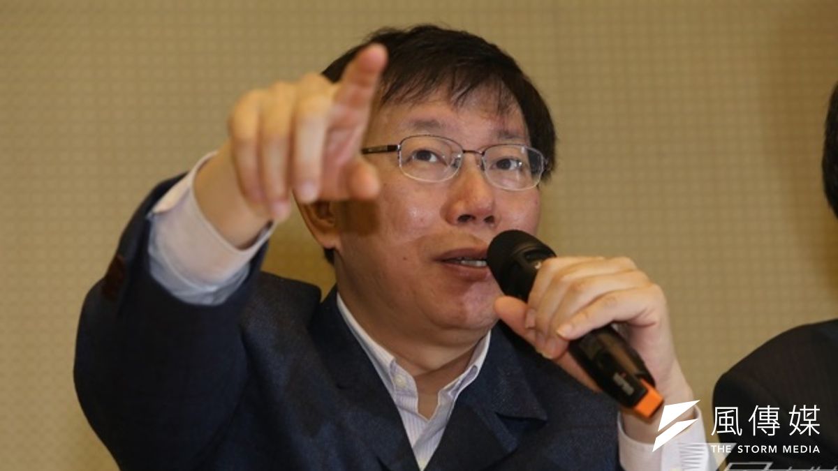 柯文哲27日接受廣播專訪,爆出這次選舉經費共花1億3000萬元。《壹週刊》報導指出,董德堉發包給黑名單中的楊蕙如,讓柯P十分不爽,要他走人。(資料照片,楊子磊攝) 柯文哲27日接受廣播專訪,爆出這次選舉經費共花1億3000萬元。《壹週刊》報導指出,董德堉發包給黑名單中的楊蕙如,讓柯P十分不爽,要他走人。(資料照片,楊子磊攝)