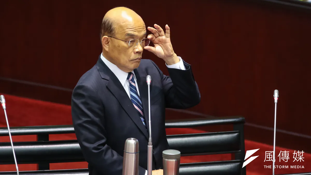 作者認為,蘇貞昌若只看待邱吉爾抗敵的勝利,不去思量時任首相的張伯倫是鑑於第一次世界大戰所造成的災難,才極端地希望以任何代價在歐洲維持和平,認為可以透過談判避免戰爭,規避這些實在有失公允。(資料照,顏麟宇攝)