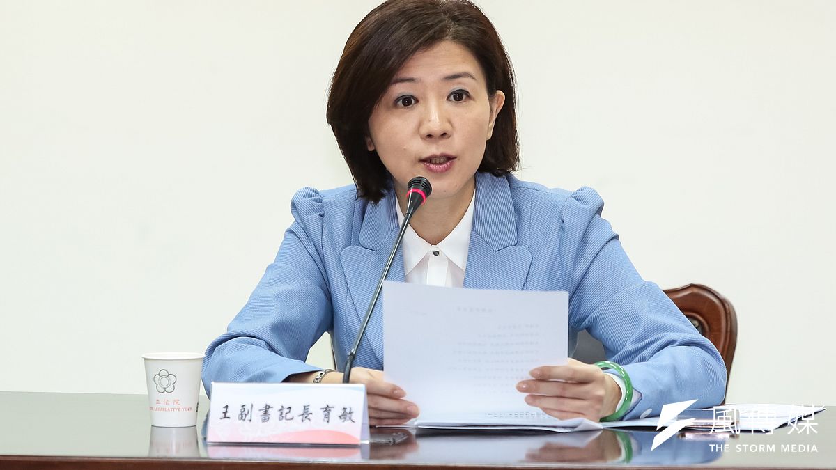 國民黨台北市立委候選人林郁方及新北立委候選人李慶華選情告急,國民黨不分區立委王育敏出面批他們的對手時代力量。(資料照片,顏麟宇攝) 國民黨台北市立委候選人林郁方及新北立委候選人李慶華選情告急,國民黨不分區立委王育敏出面批他們的對手時代力量。(資料照片,顏麟宇攝)