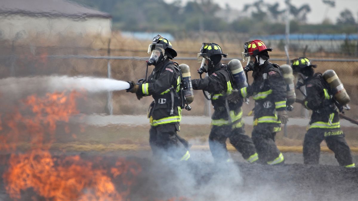 防災的三大迷思可能害你喪命,來聽聽消防專家正確的逃生觀念。(圖/USAG- Humphreys@flickr) 防災的三大迷思可能害你喪命,來聽聽消防專家正確的逃生觀念。(圖/USAG- Humphreys@flickr)