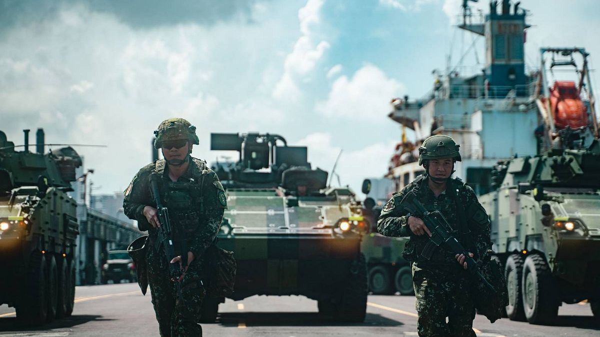 根據《美麗島電子報》最新民調只有4成受訪者認同,保護台灣主權可以犧牲生命。示意圖,與新聞個案無關。(資料照,第四作戰區提供) 根據《美麗島電子報》最新民調只有4成受訪者認同,保護台灣主權可以犧牲生命。示意圖,與新聞個案無關。(資料照,第四作戰區提供)