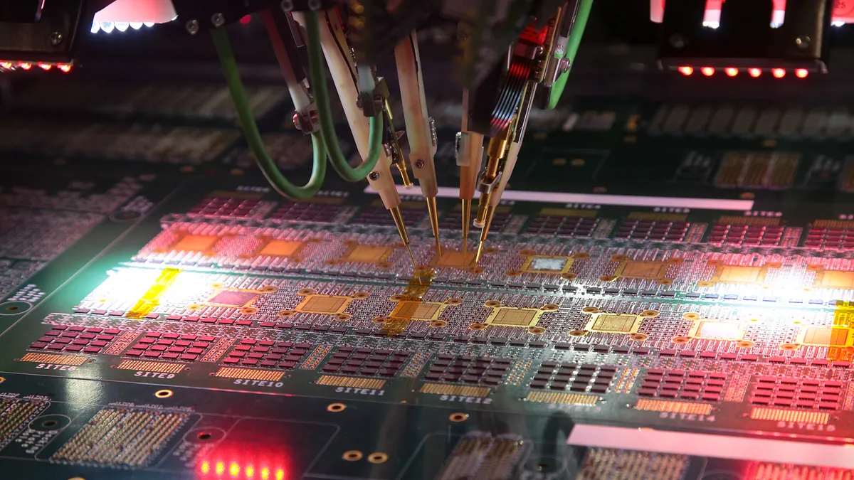 Rapidusは日本政府の強力な支援を受け、2027年の2ナノメートル量産を目指しており、その目標は業界から「地獄級の挑戦」と評されている。(写真/顏麟宇撮影) Rapidusは日本政府の強力な支援を受け、2027年の2ナノメートル量産を目指しており、その目標は業界から「地獄級の挑戦」と評されている。(写真/顏麟宇撮影)