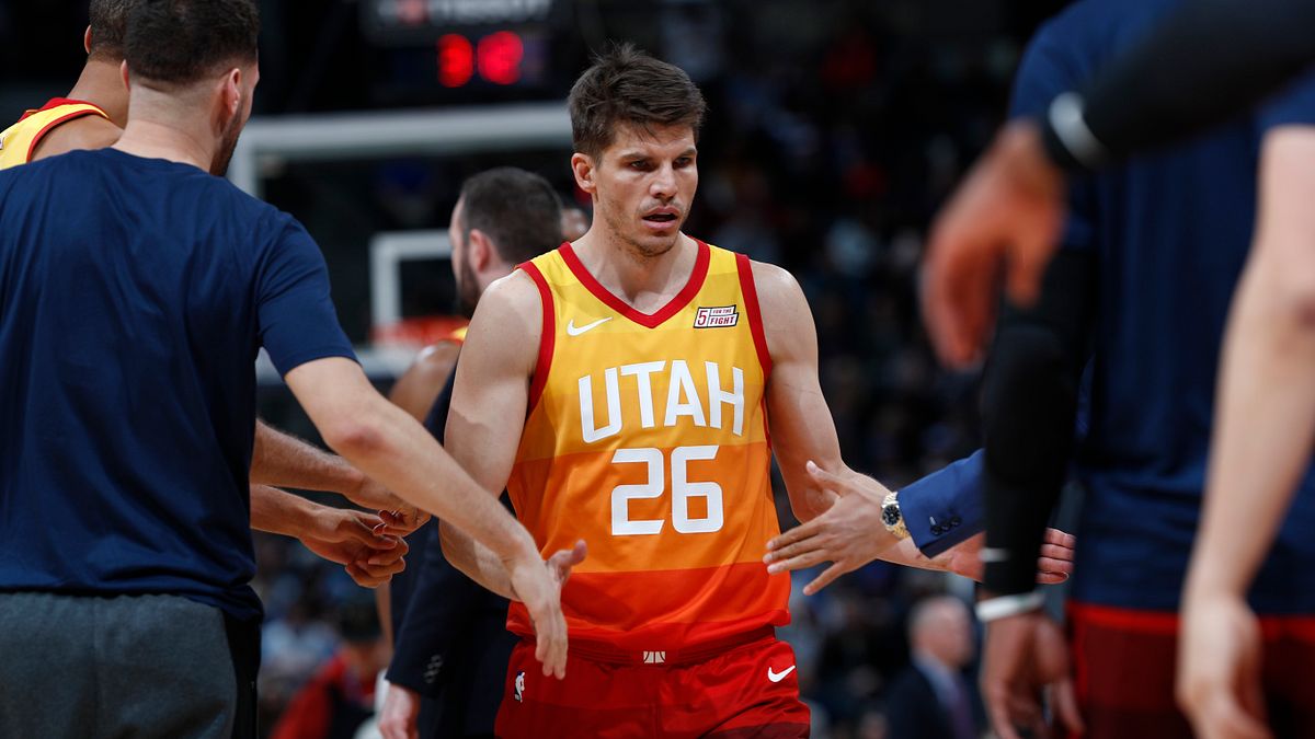 柯佛加盟公鹿,與教頭布丹霍澤再續前緣。(美聯社) 柯佛加盟公鹿,與教頭布丹霍澤再續前緣。(美聯社)