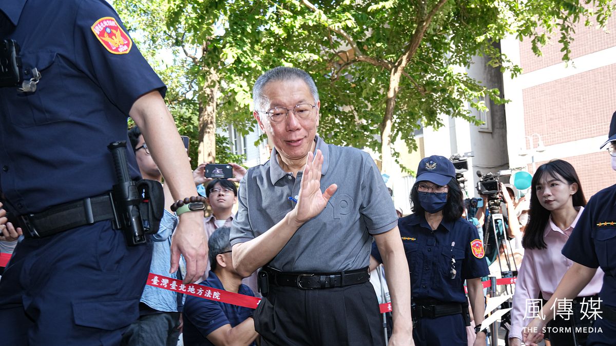 前台北市長の柯文哲氏は、京華城事件で1年以上拘留されていたが、先日7000万元で保釈された。(写真/劉偉宏撮影) 前台北市長の柯文哲氏は、京華城事件で1年以上拘留されていたが、先日7000万元で保釈された。(写真/劉偉宏撮影)