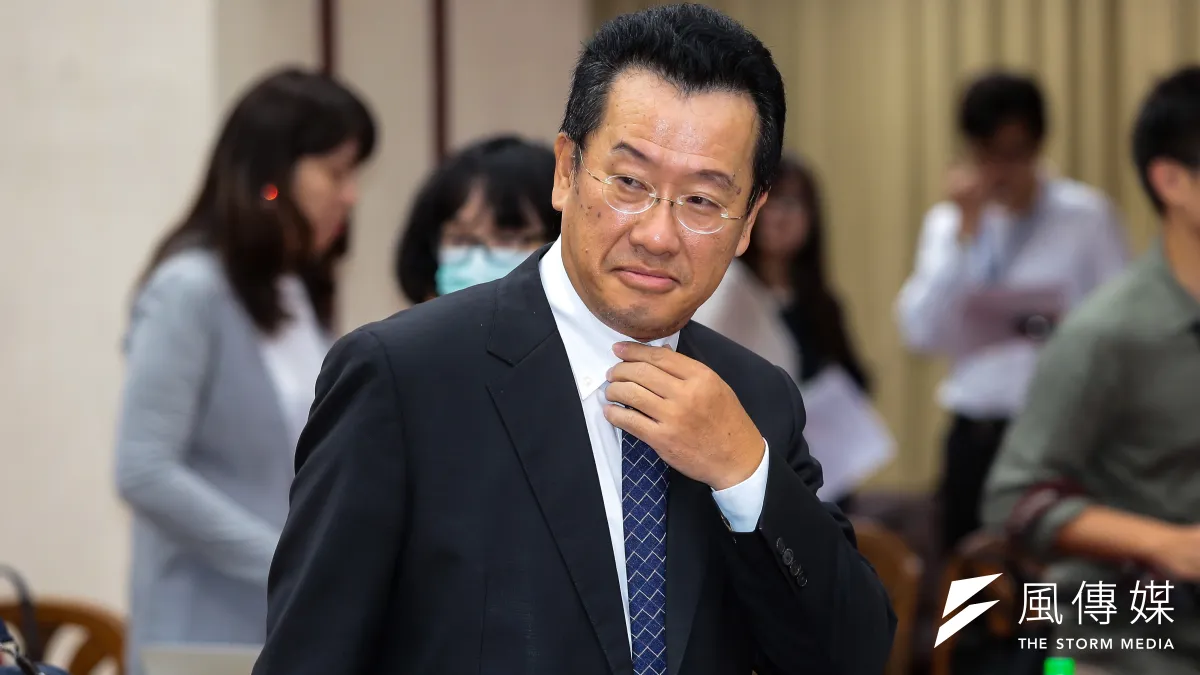 金管會主委的顧立雄日前宣示將開放壽險資金投資國內投信投顧業籌募以「5+2」創新產業為投資標的私募基金,該項政策宣布後,國泰金控26日率先響應。(顏麟宇攝)
