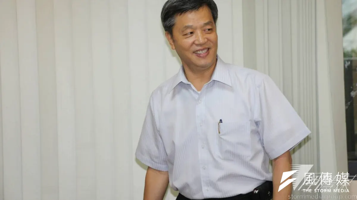 勞動部將於周五召開基本工資審議委員會,勞動部長陳雄文表示,對於調漲幅度,他已有腹案。(資料照片,葉信菉攝) 勞動部將於周五召開基本工資審議委員會,勞動部長陳雄文表示,對於調漲幅度,他已有腹案。(資料照片,葉信菉攝)