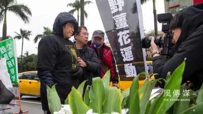 前立委沈智慧抗議萊豬進口,發起「野薑花運動」,16日持續於立院外進行絕食。(資料照,顏麟宇攝)