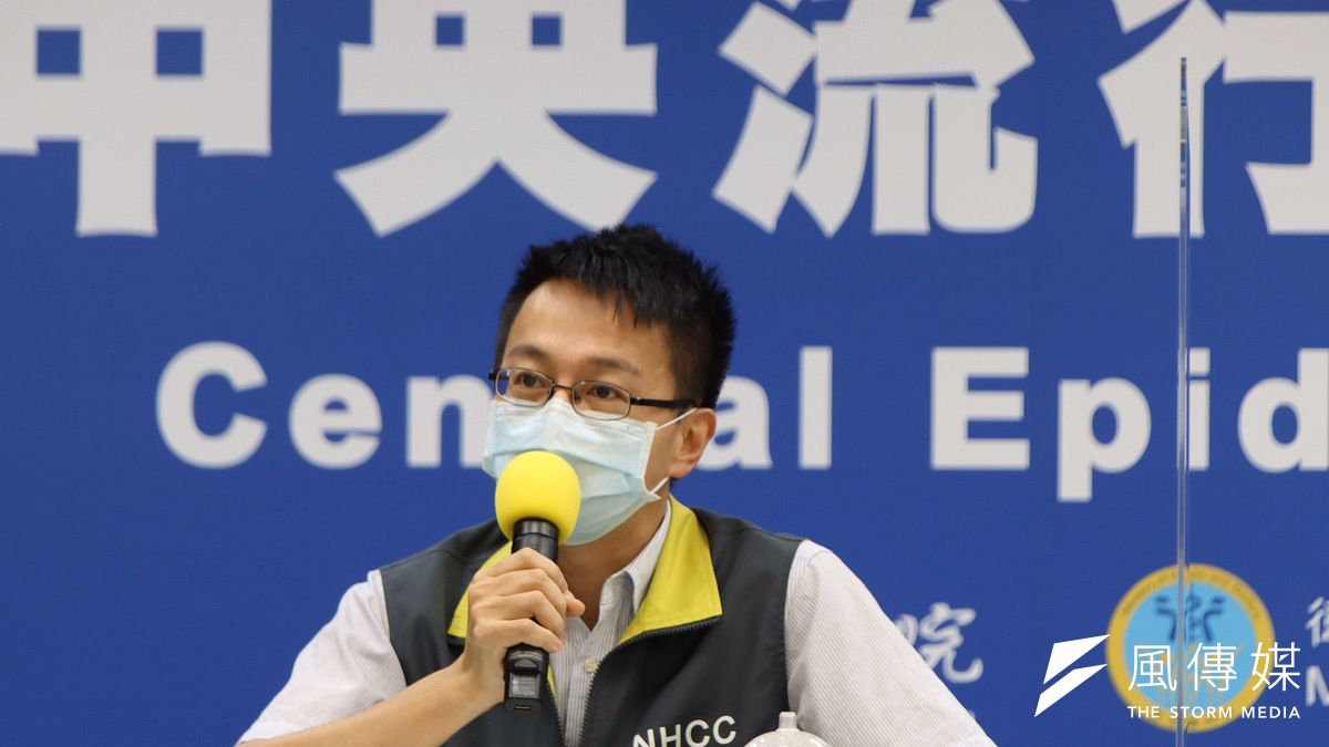 疾管署副署長羅一鈞(見圖)19日宣布,國內新增5例新冠肺炎境外移入確診個案。(資料照,指揮中心提供) 疾管署副署長羅一鈞(見圖)19日宣布,國內新增5例新冠肺炎境外移入確診個案。(資料照,指揮中心提供)