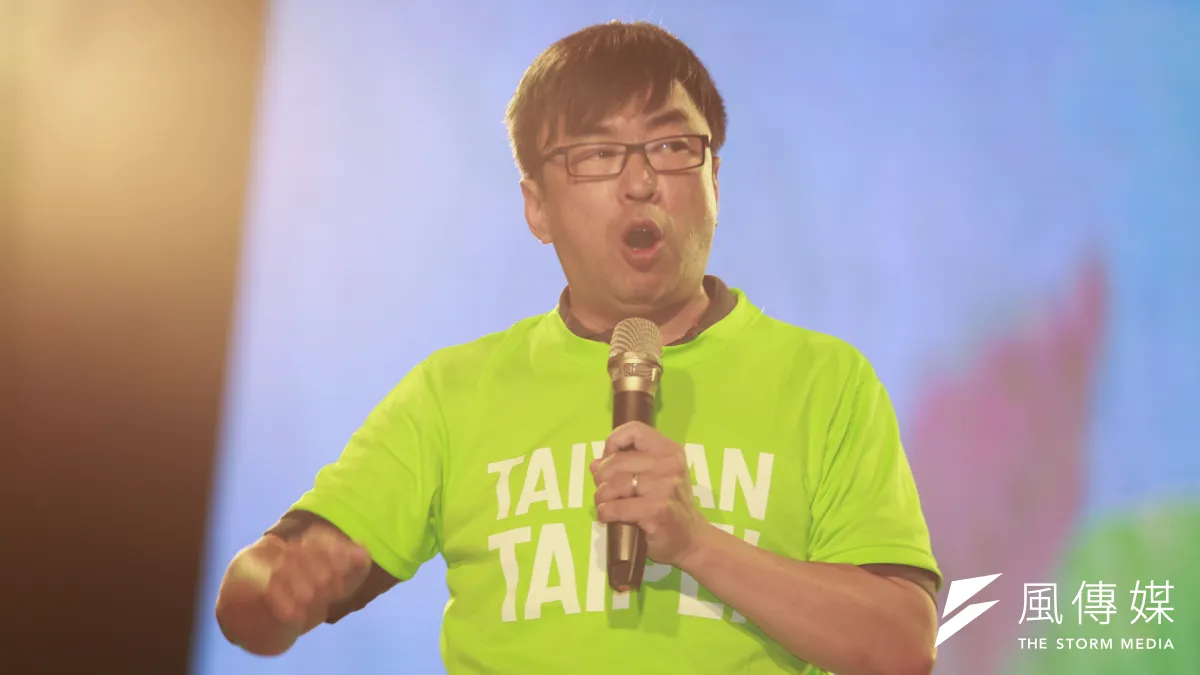 立委段宜康吞不吞曲棍球,關係到政治人物的誠信。(資料照,簡必丞攝)