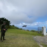 近年、台湾軍は非対称戦で重要な役割を担うドローンの調達を積極的に進めている。一方、軍事情勢に詳しい関係者は、台湾軍が「非対称戦の原則に逆行する罠」に陥る恐れがあると懸念する。(資料写真/中央社) 近年、台湾軍は非対称戦で重要な役割を担うドローンの調達を積極的に進めている。一方、軍事情勢に詳しい関係者は、台湾軍が「非対称戦の原則に逆行する罠」に陥る恐れがあると懸念する。(資料写真/中央社)